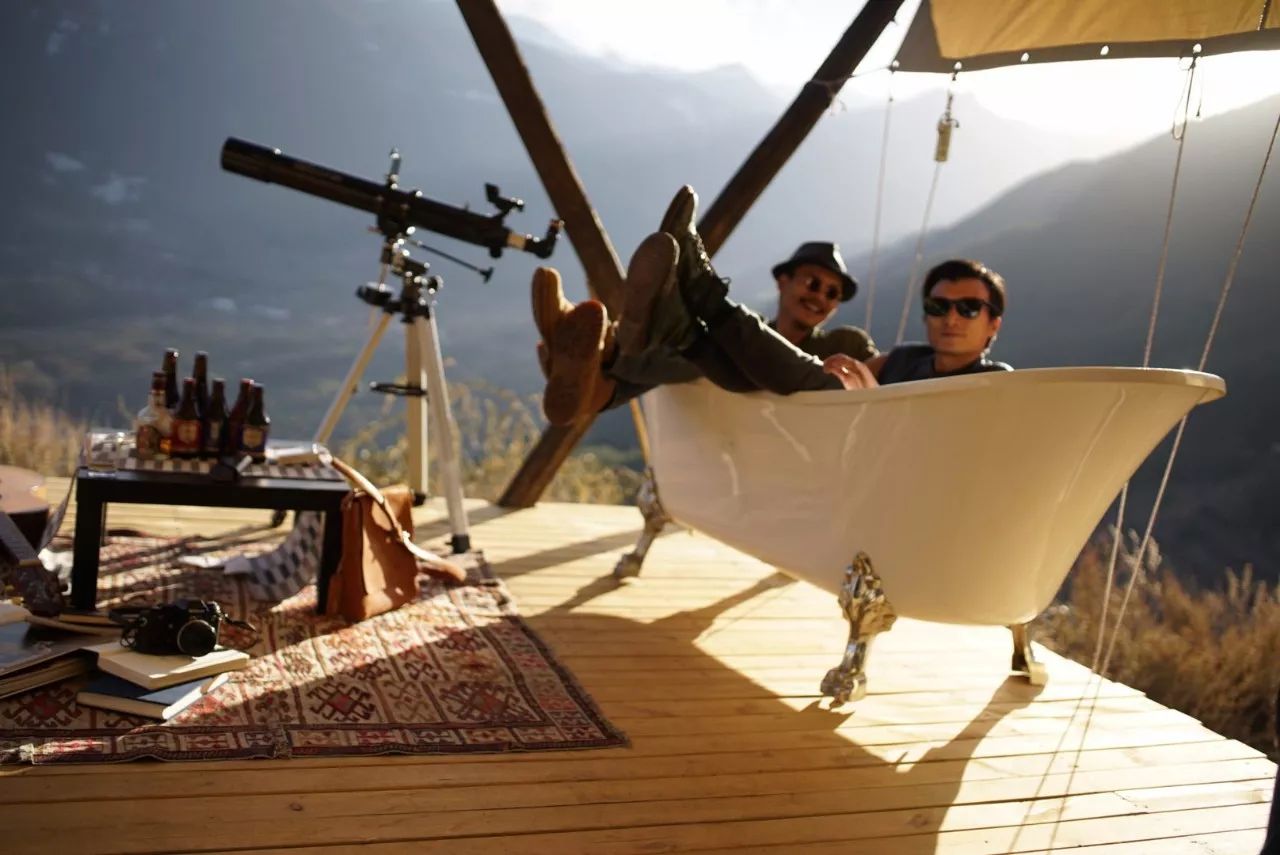 云階·格蘭平營地，踩著云一步步登上哈巴雪山