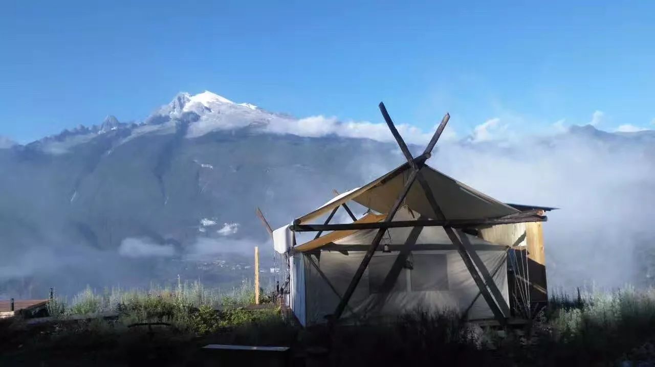 云階·格蘭平營地，踩著云一步步登上哈巴雪山