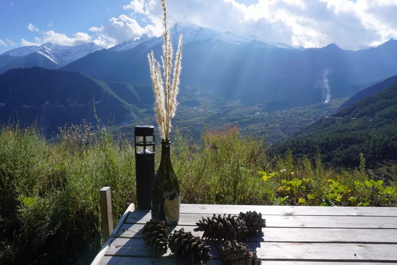 云階·格蘭平營地，踩著云一步步登上哈巴雪山