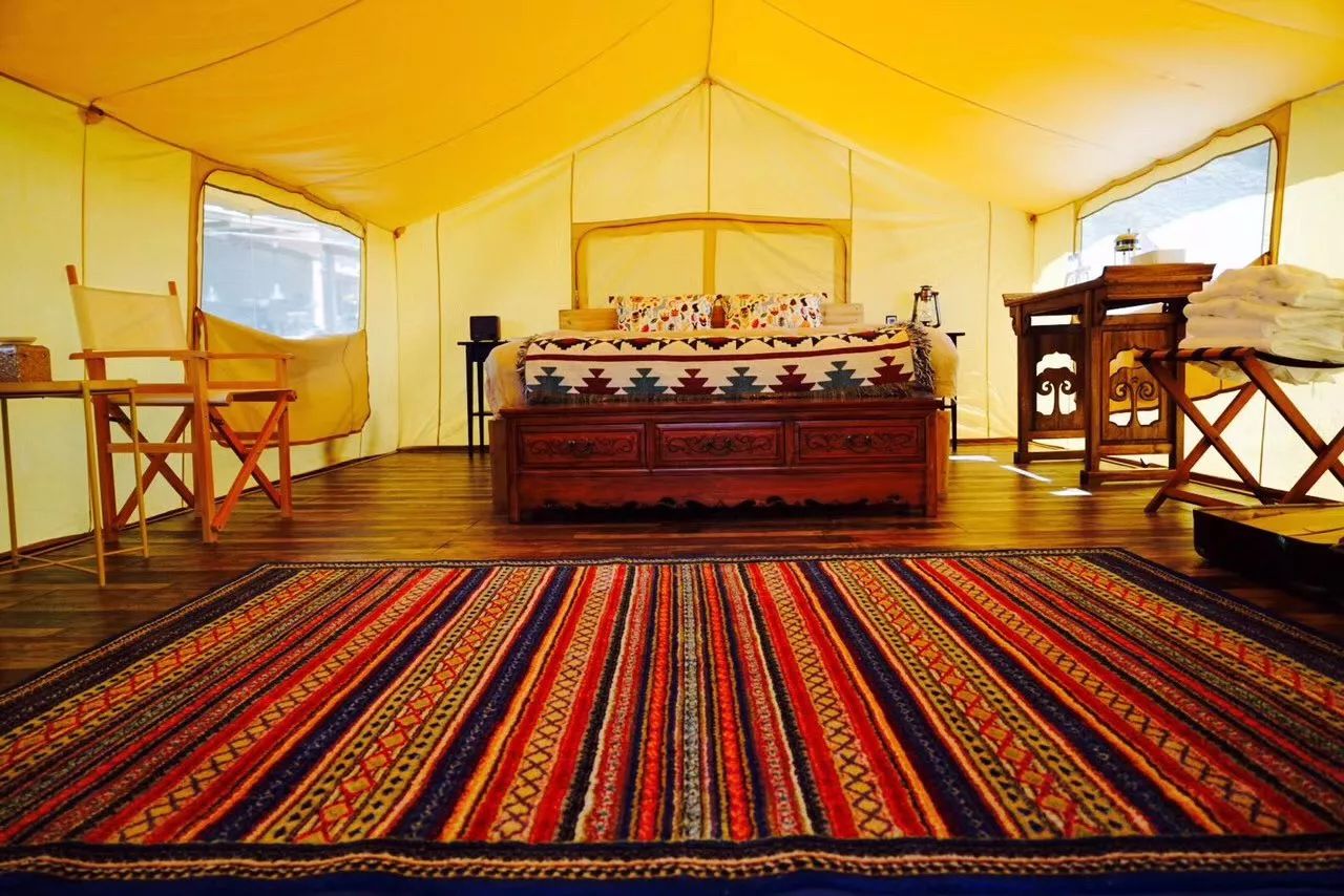 云階·格蘭平營地，踩著云一步步登上哈巴雪山