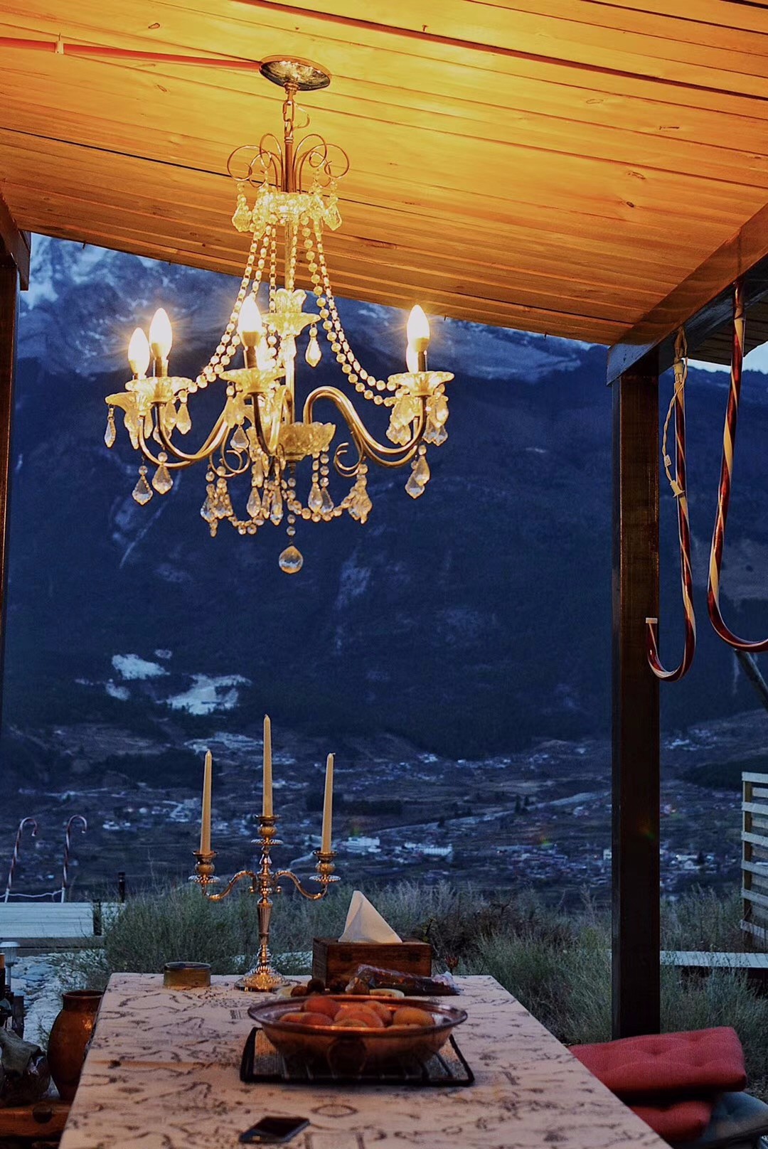 云階·格蘭平營(yíng)地，踩著云一步步登上哈巴雪山