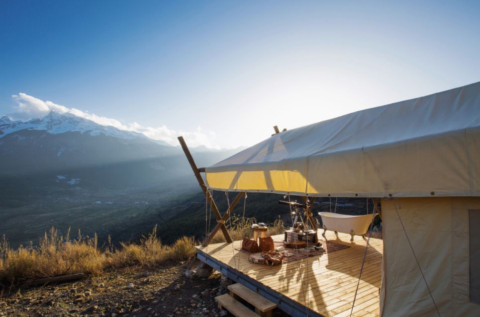 云階·格蘭平營地，踩著云一步步登上哈巴雪山