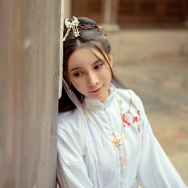 漢服清新女生頭像，唯美古風(fēng)真人頭像