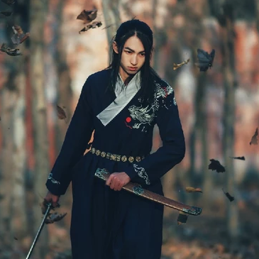 霸氣帶兵器男生頭像，唯美古風(fēng)真人頭像