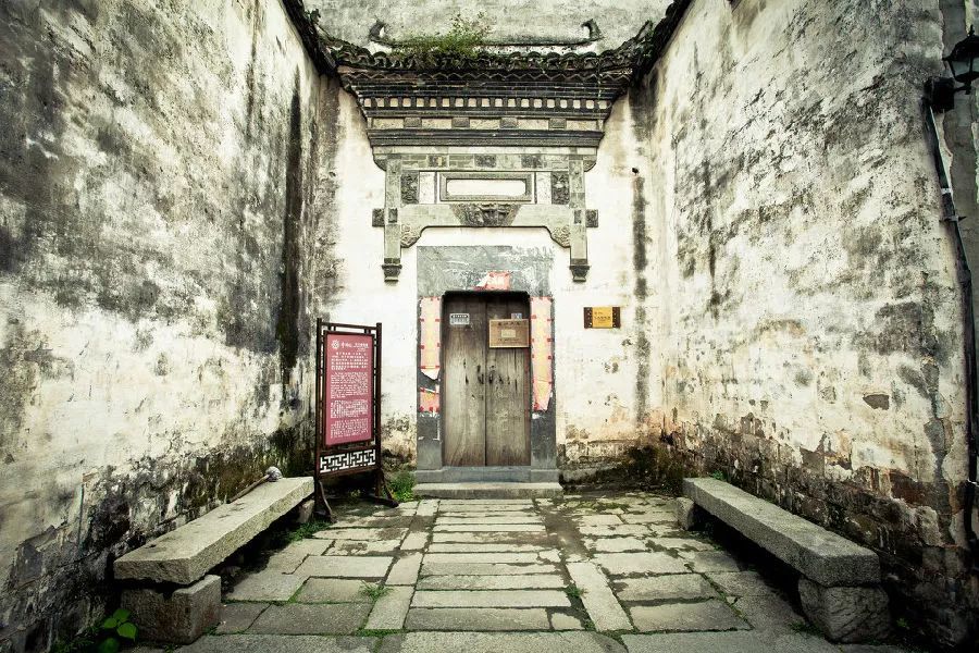淺析徽派建筑：獨(dú)一無(wú)二氣息的中國(guó)古建筑！