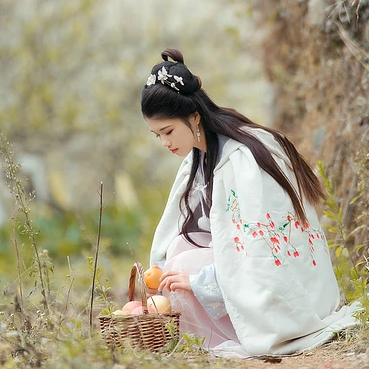 清新典雅女生頭像，唯美古風(fēng)真人頭像