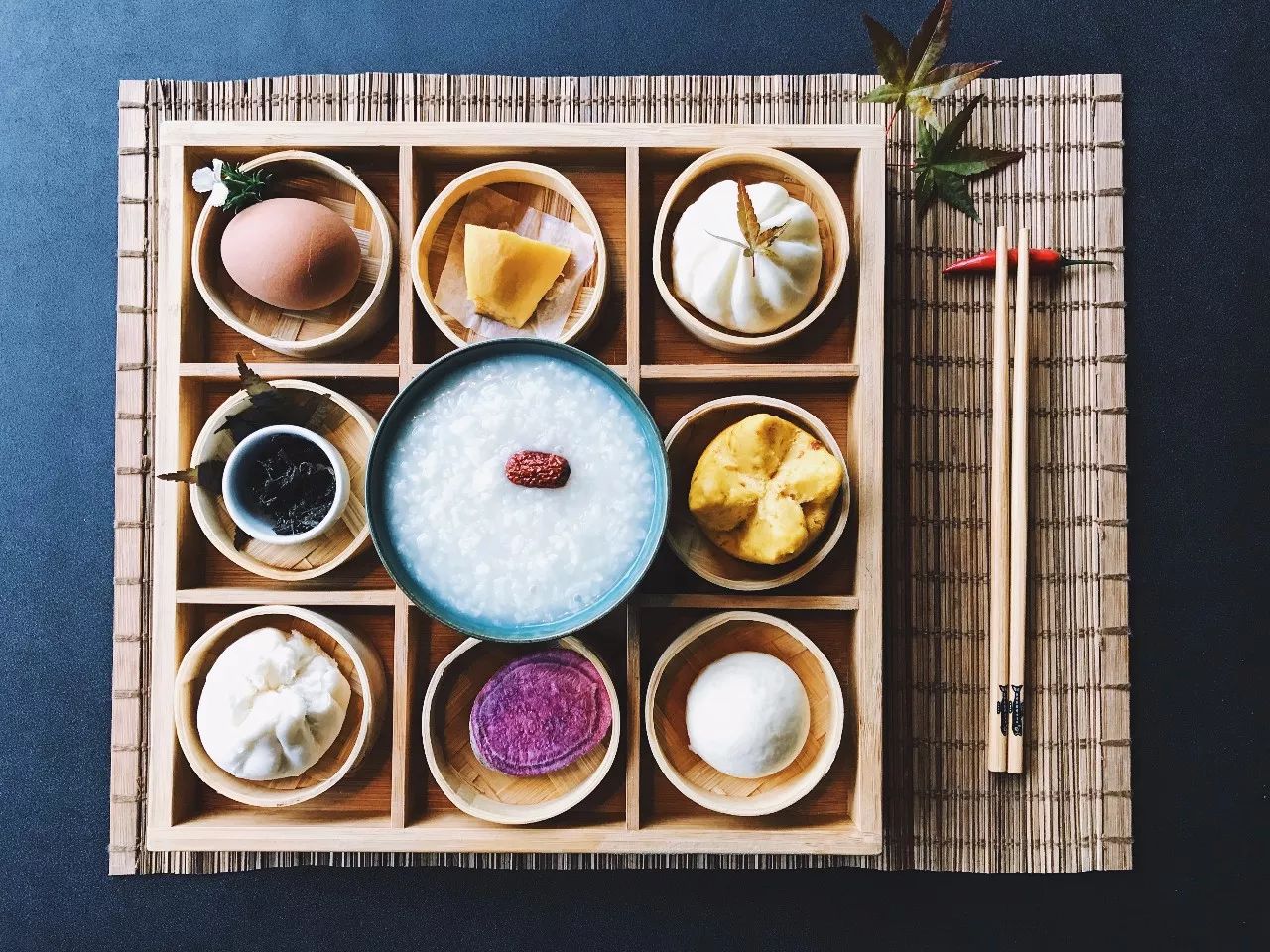 路之青城，在應(yīng)該努力的年紀(jì)留下精彩的痕跡！