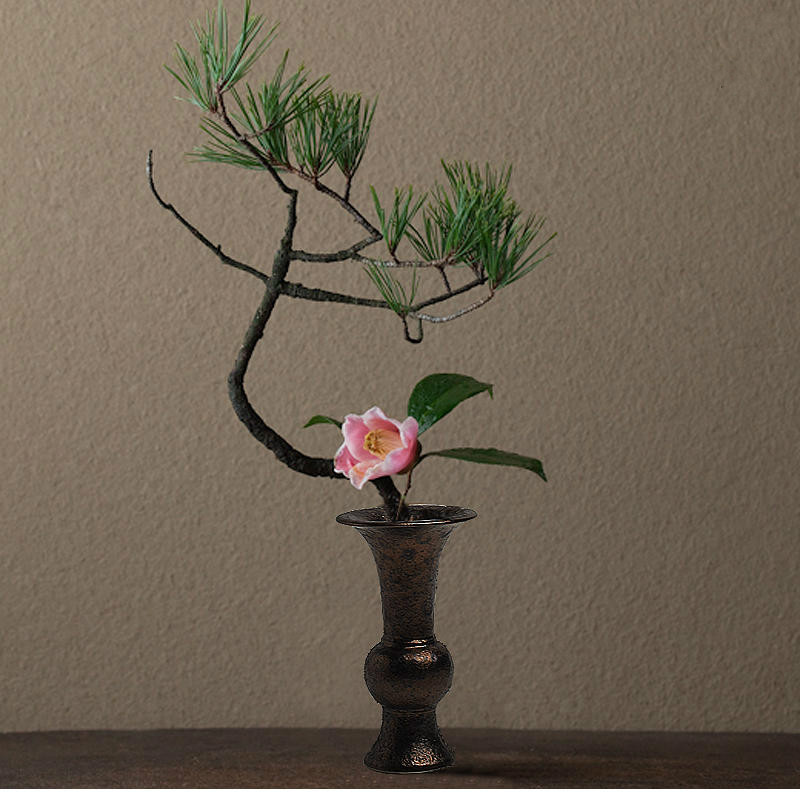 優(yōu)雅古韻插花藝術:天尊瓶花器中式插花