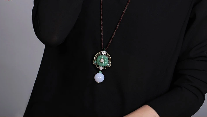 古風(fēng)長(zhǎng)款玉瑪瑙花吊墜毛衣鏈，氣質(zhì)項(xiàng)鏈?zhǔn)罪? src="/wenxue/d/file/bigpic/190404/04/13-1P224162932.jpg" style="height: 705px; width: 750px;" / data-9ZRc="cYHRlG"><br / data-euoL="XoNjiS">
	<img alt=