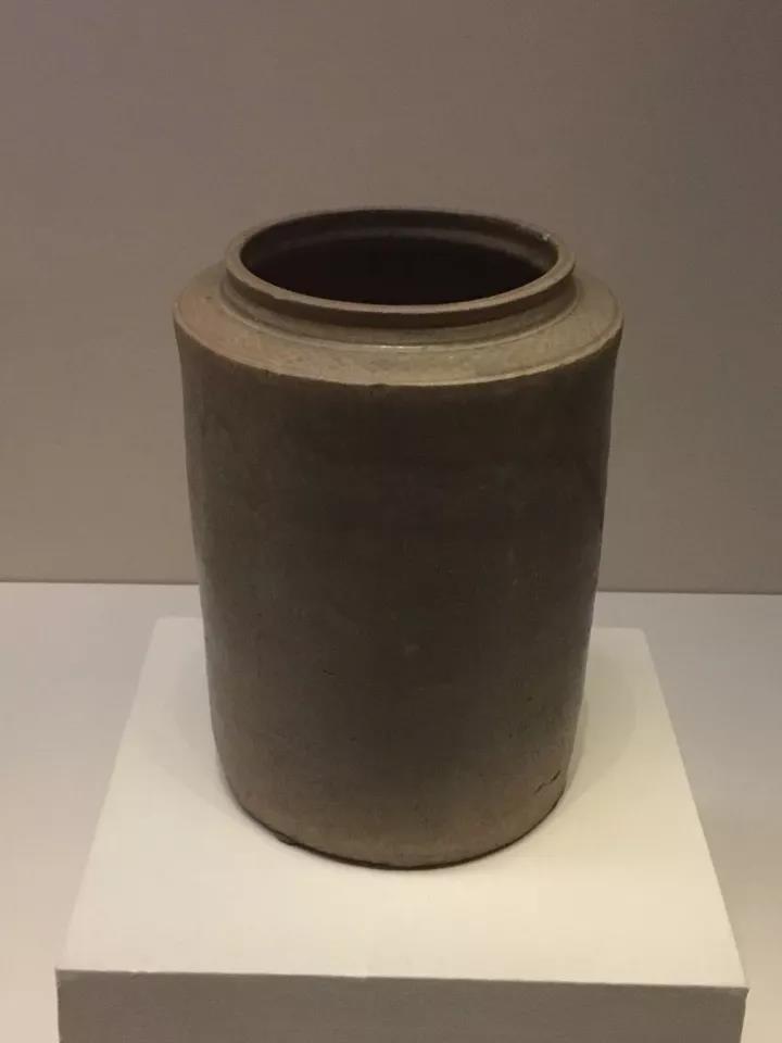 六朝青瓷：中國陶瓷史，一部青瓷史!