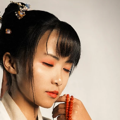 淡雅清新文藝帶團(tuán)扇女生頭像，唯美古風(fēng)頭像