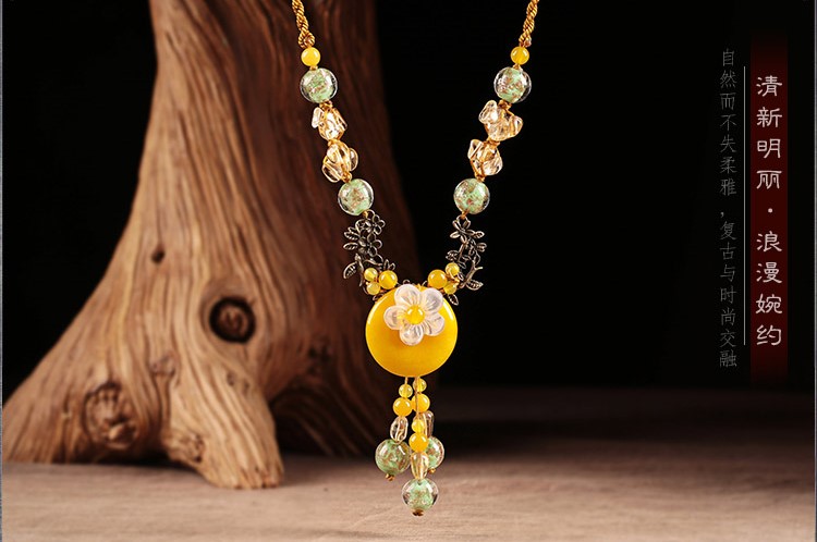 黃色平安扣鎖骨鏈，清新明麗項鏈首飾