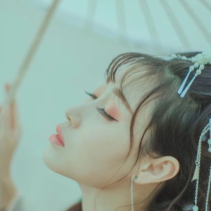 文藝漢服女生頭像，唯美古風真人頭像