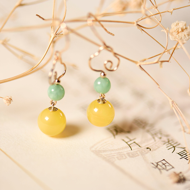 古風(fēng)手工祥云耳環(huán)，古典蜜蠟翡翠耳環(huán)