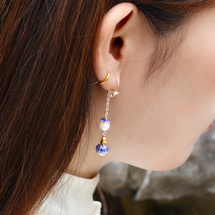 氣質(zhì)銀流金耳飾，純白貝珠顏如玉耳環(huán)首飾