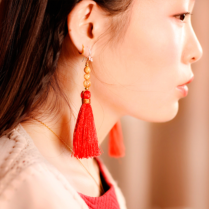 正紅流蘇氣質(zhì)耳環(huán)，天然發(fā)晶耳環(huán)首飾