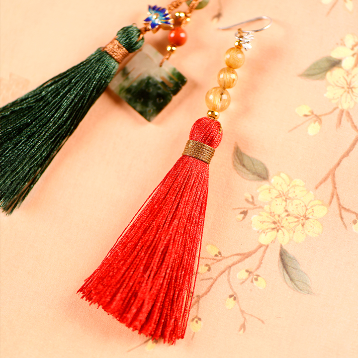 正紅流蘇氣質(zhì)耳環(huán)，天然發(fā)晶耳環(huán)首飾