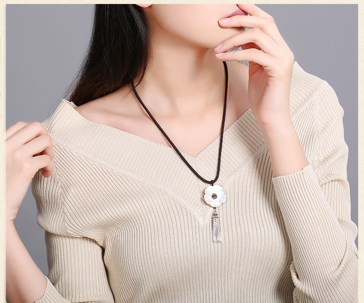 貝殼花復古鎖骨鏈，銀流蘇花朵項鏈首飾