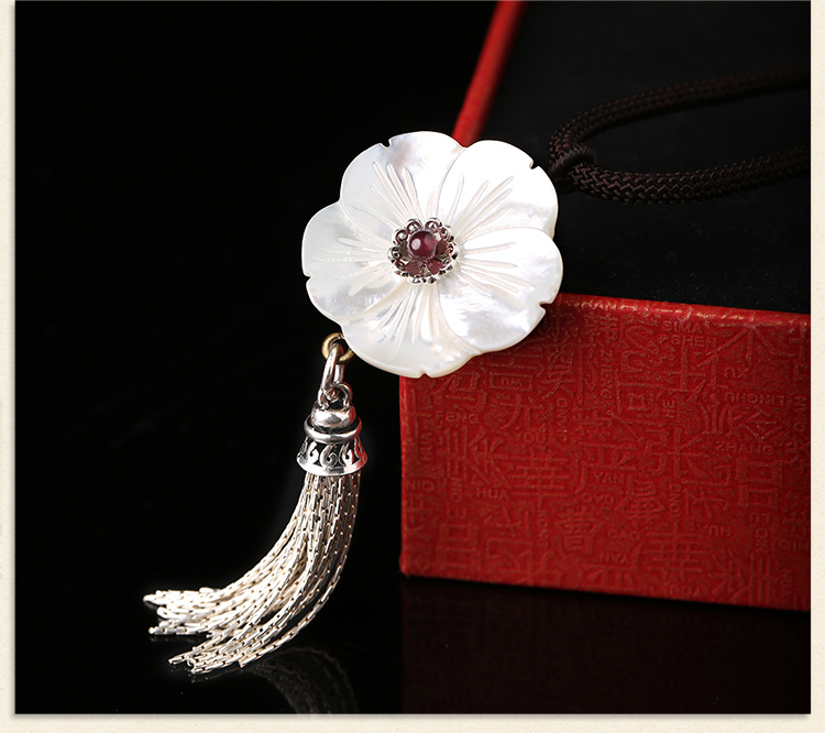 貝殼花復古鎖骨鏈，銀流蘇花朵項鏈首飾