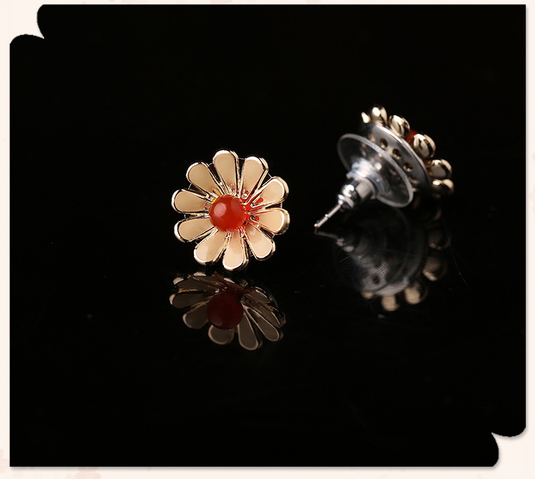 復(fù)古風(fēng)花朵小巧耳釘，簡約時尚瑪瑙耳釘首飾