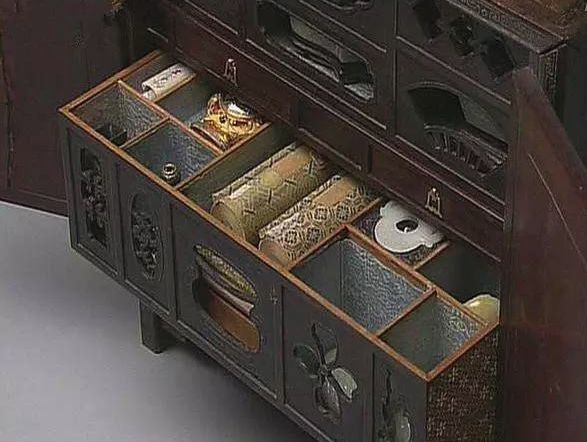 古代“博古架”藏寶貝，精美絕倫多寶格！