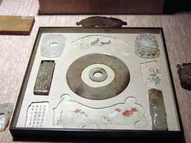 古代“博古架”藏寶貝，精美絕倫多寶格！