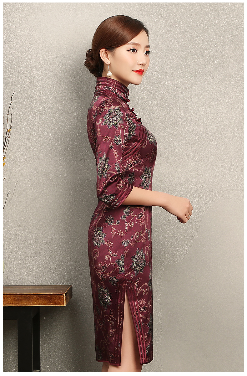 端莊典雅紫紅色旗袍，中袖真絲旗袍裙