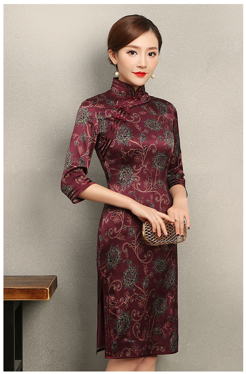 端莊典雅紫紅色旗袍，中袖真絲旗袍裙