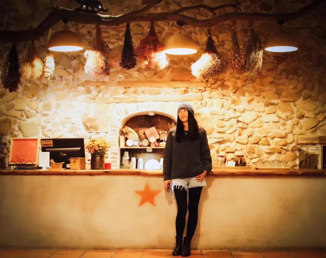 古山重水云間，細(xì)水長流吸引你