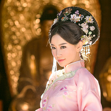 清新桃林妃子帶團扇女生頭像，唯美古風真人頭