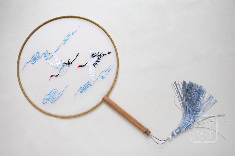 福壽雙鶴刺繡團扇，典雅韻味刺繡工藝扇子