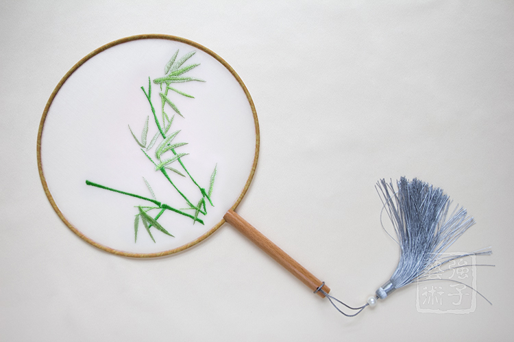 高風亮節(jié)竹子刺繡團扇，古典繡花宮扇工藝扇子