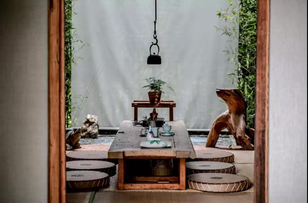 上山上去生活吧，上山上迎你還家！