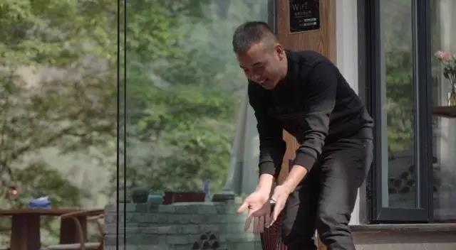 上山上去生活吧，上山上迎你還家！