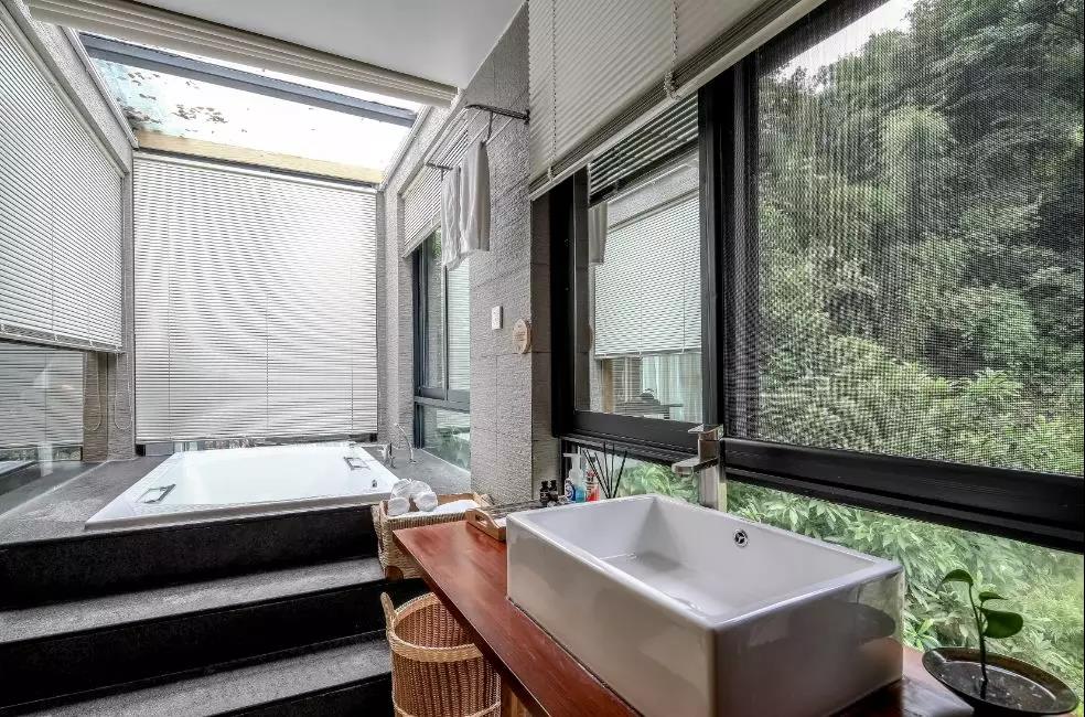 上山上去生活吧，上山上迎你還家！