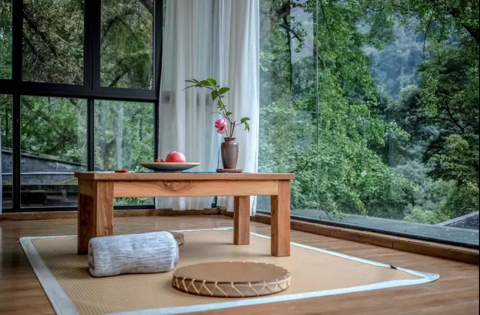 上山上去生活吧，上山上迎你還家！