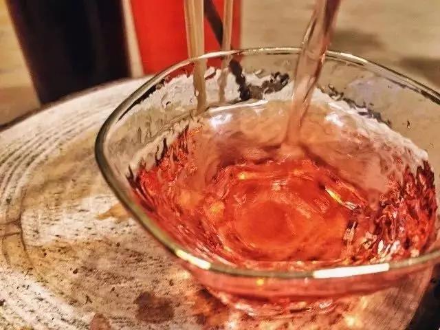 上山上去生活吧，上山上迎你還家！