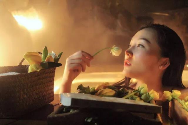 上山上去生活吧，上山上迎你還家！