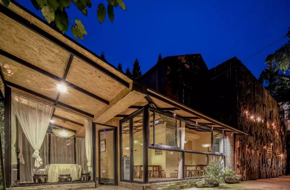 上山上去生活吧，上山上迎你還家！