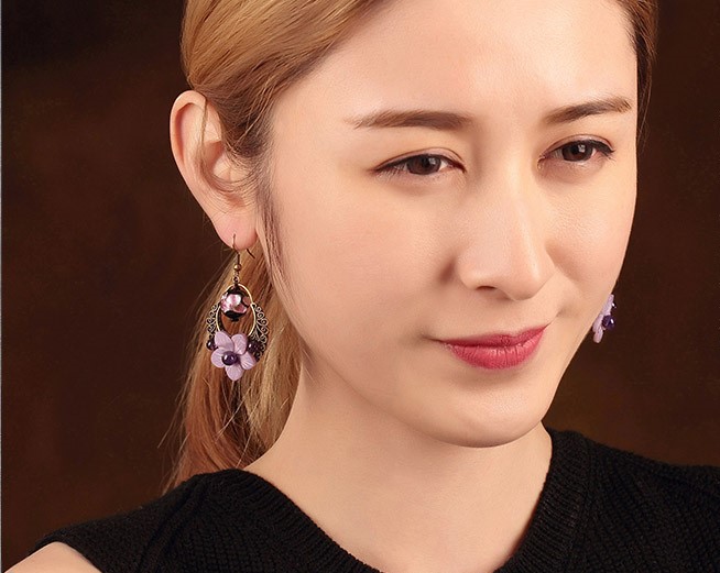 幻影迷香:清新迷人紫色花朵耳環(huán)