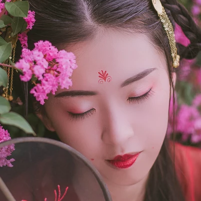 花顏古典氣質(zhì)女生頭像，唯美古風(fēng)真人頭像