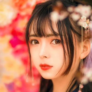 如花似夢帶傘女生頭像，唯美古風真人頭像