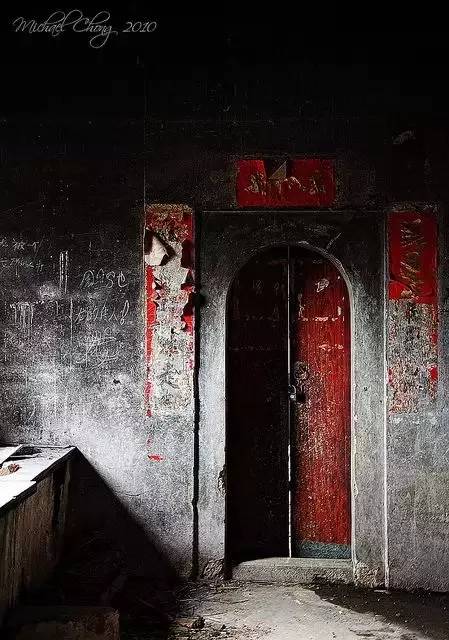 中國(guó)古老的大門：鎖不住的歷史輪回記憶