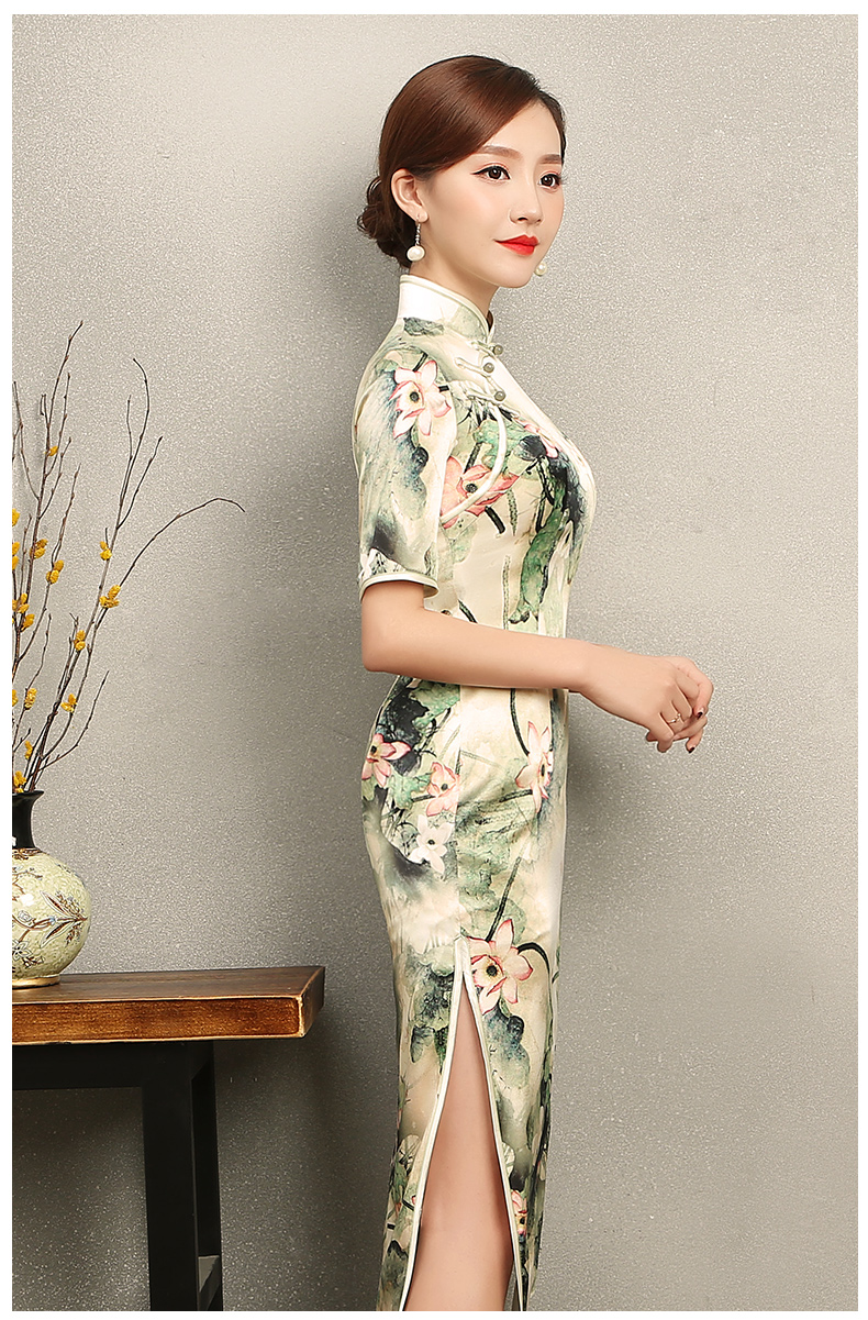 青荷古風(fēng)韻味旗袍，淡雅短袖印花旗袍裙