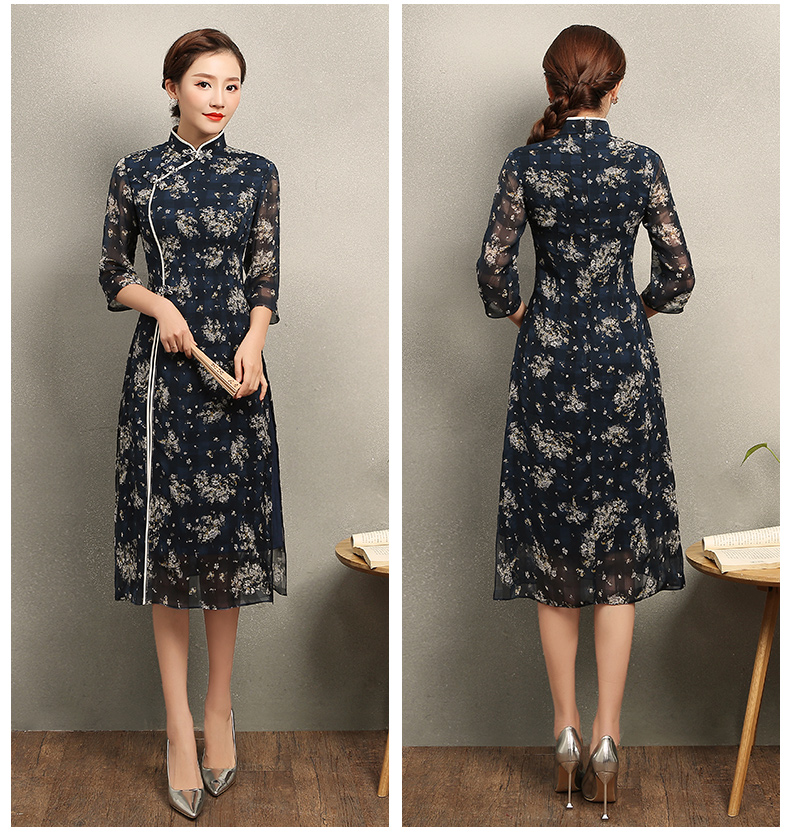 復(fù)古格子藍(lán)侶旗袍，藏藍(lán)色印花旗袍裙