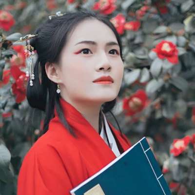 文藝紅衣帶團扇女生頭像，唯美古風(fēng)真人頭像