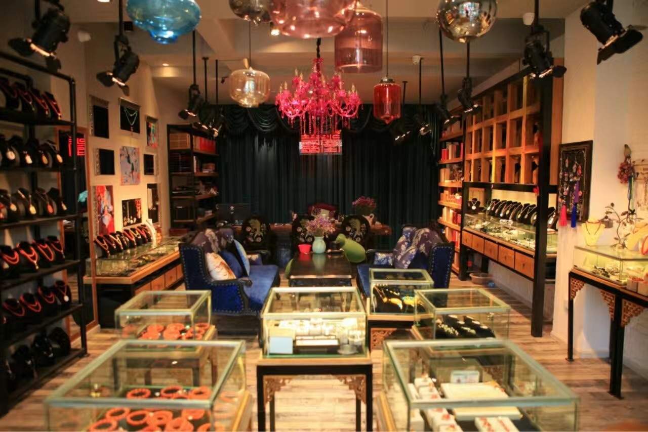 璞山云美·女兒國酒店，瀘沽湖的一場旅行！