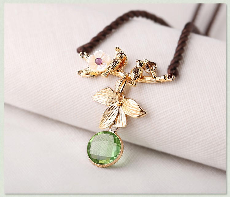 精致黃鸝鳥項鏈，清新靚麗鎖骨鏈?zhǔn)罪? src="/wenxue/d/file/bigpic/190404/04/13-1P312100245.jpg" / data-UqYE="Sufoi0"><br / data-znet="XiVgAK">
	<img alt=