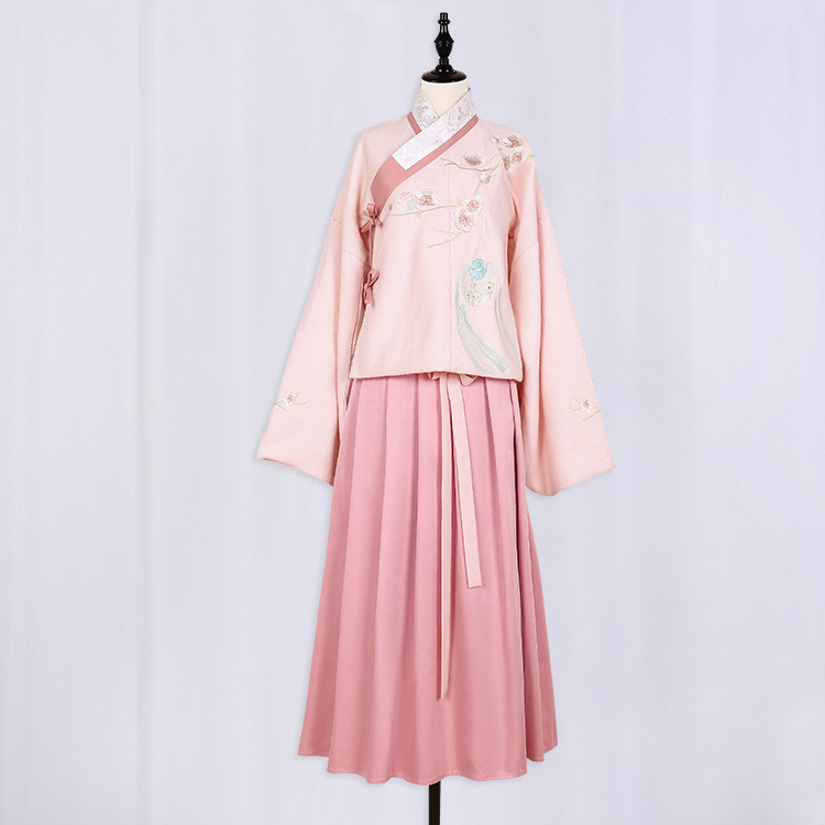 清新典雅粉色漢服，仙女交領襦裙?jié)h服圖片