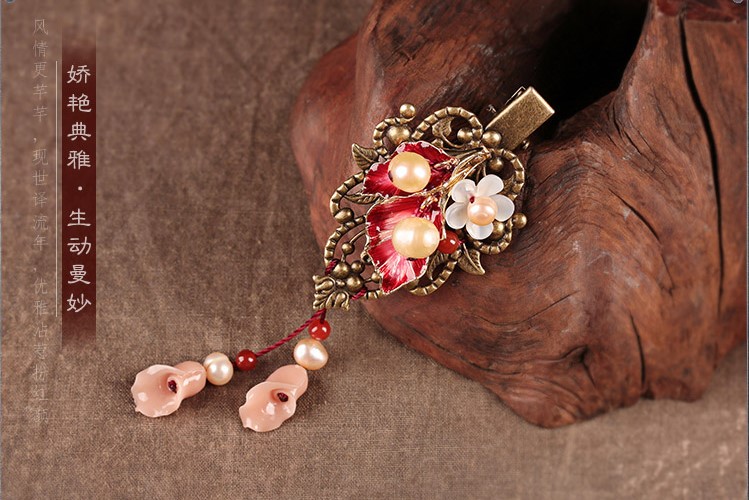 嬌艷典雅發(fā)夾，生動曼妙的發(fā)夾頭飾